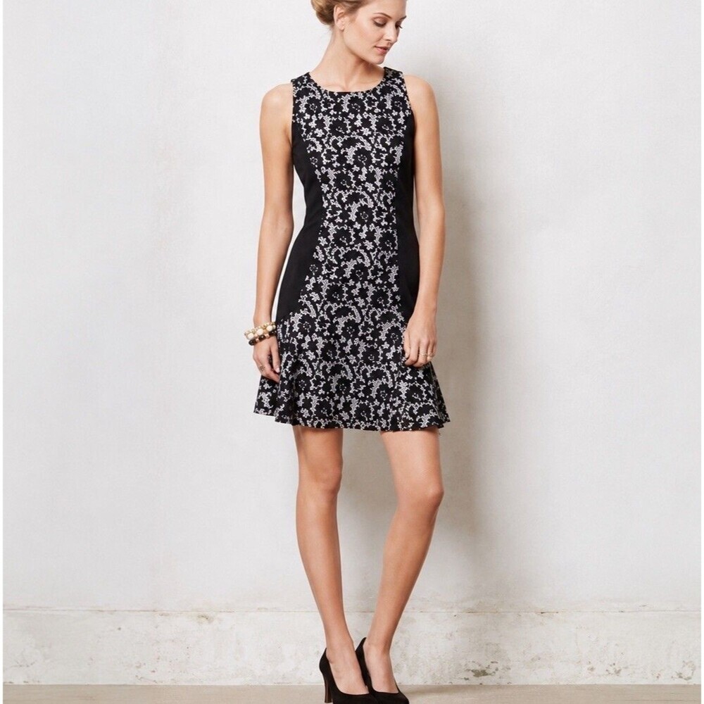 Maeve Anthropologie Sirena Dress XS Black Lace Fit Flare Flounce Hem